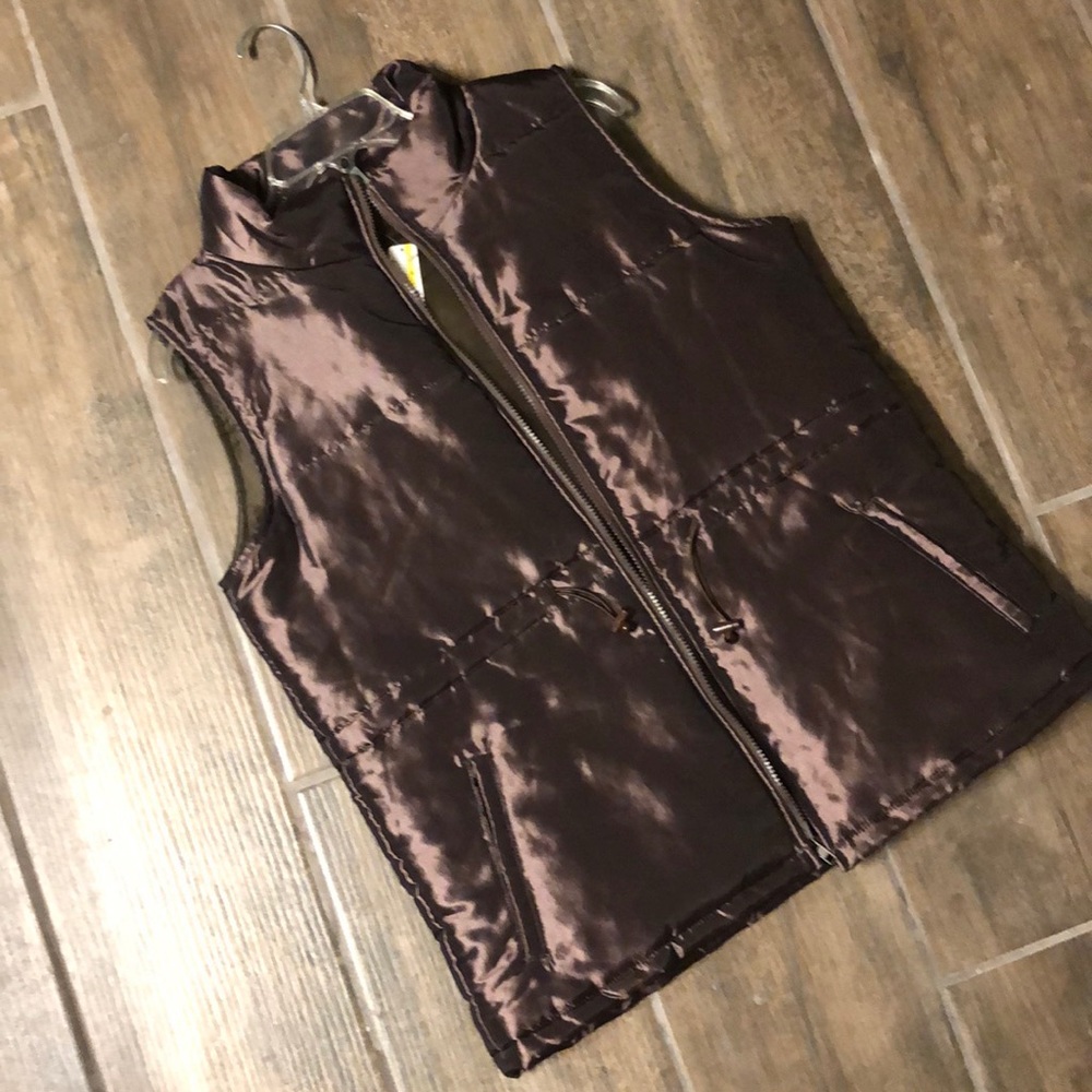 Women’s Puffer Vest